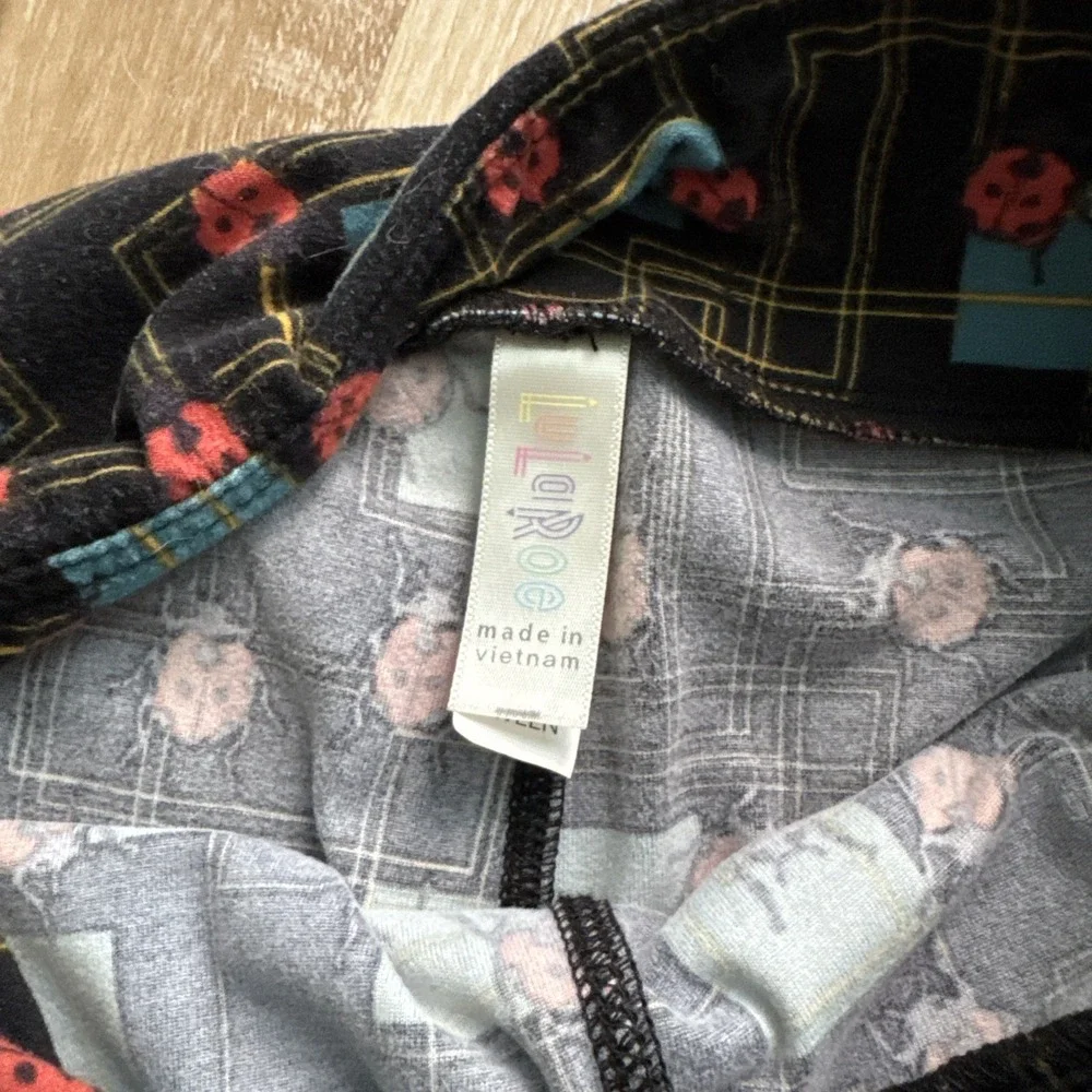 LuLaRoe Tween Ladybug‎ Leggings